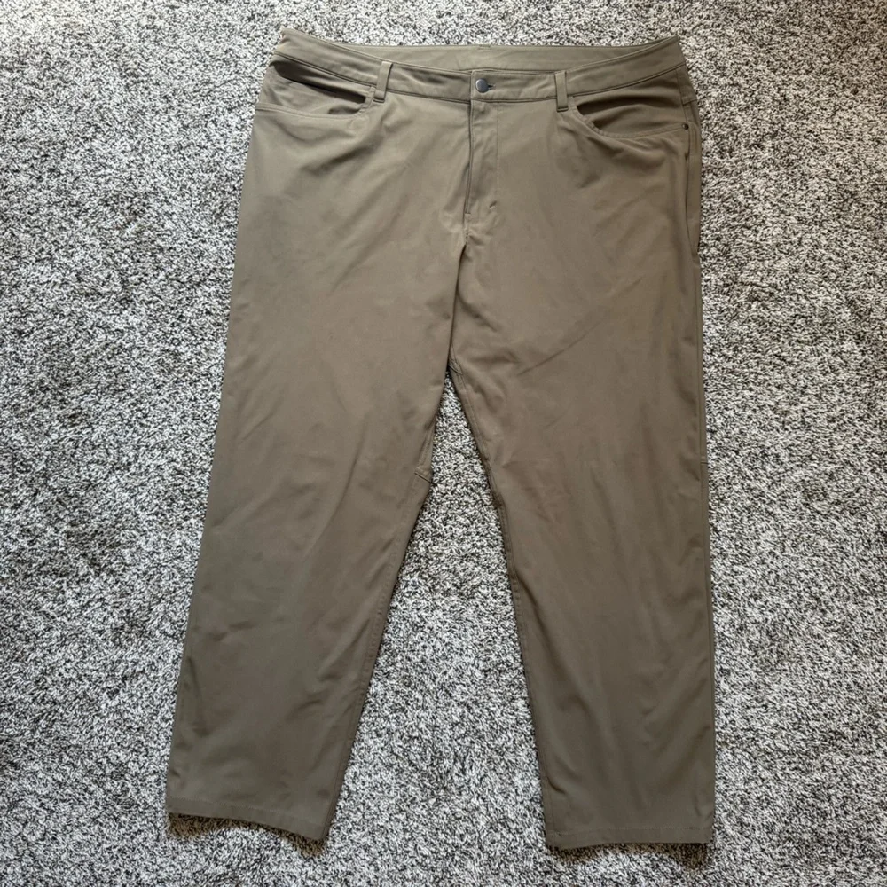 lululemon athletica classic fit